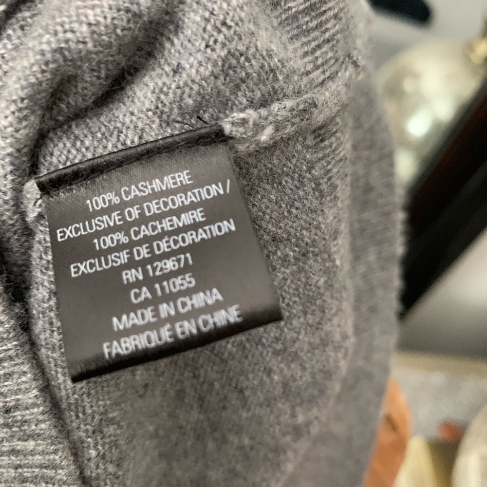 Skull cashmere front skull sleeveles pullover - Picture 8 of 8